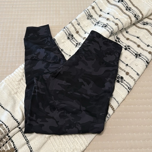 CAMMO JOGGERS - Picture 4 of 7